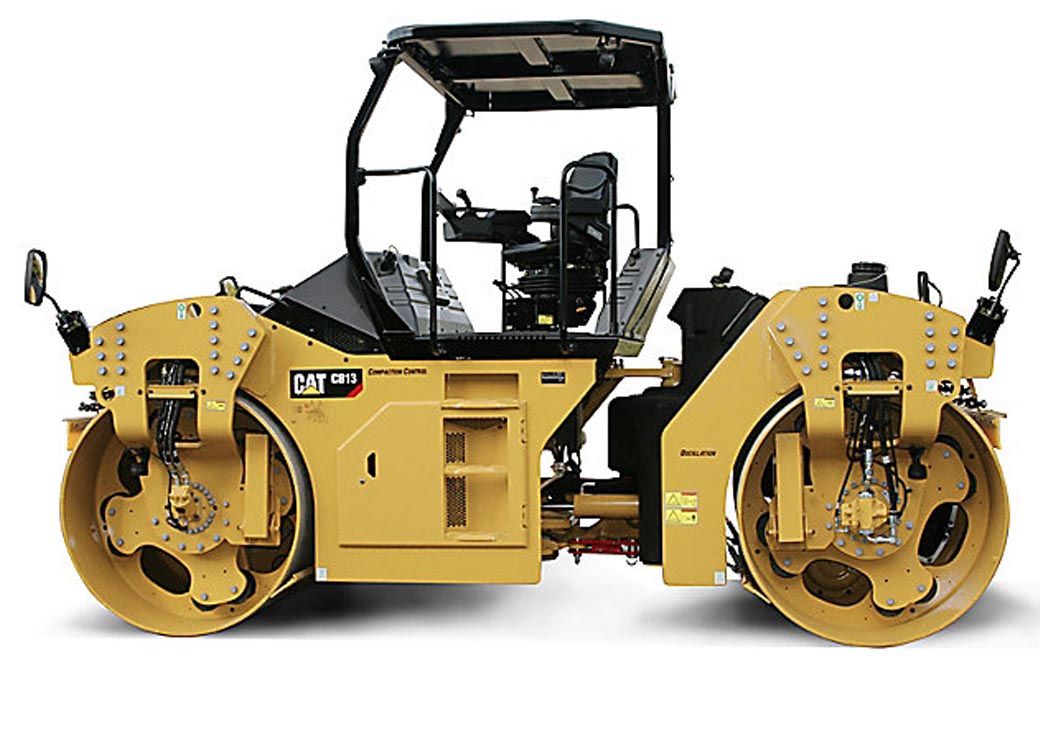 غلتک آسفالت Caterpillar CB13