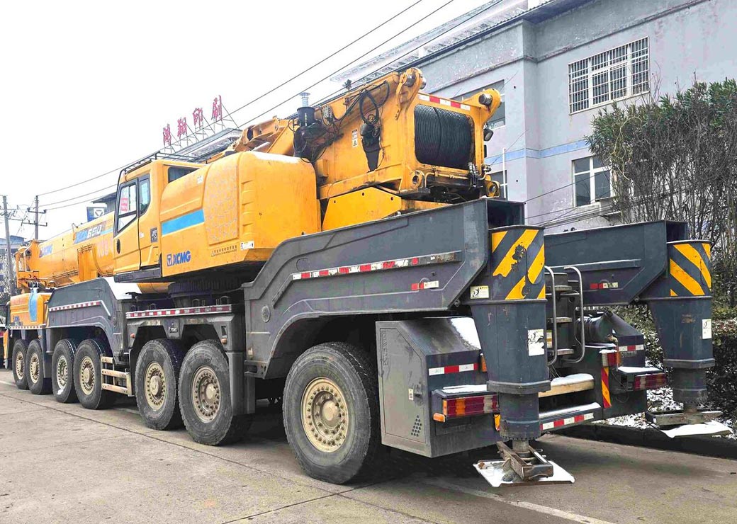 جرثقیل آل‌ترین XCMG XCA500