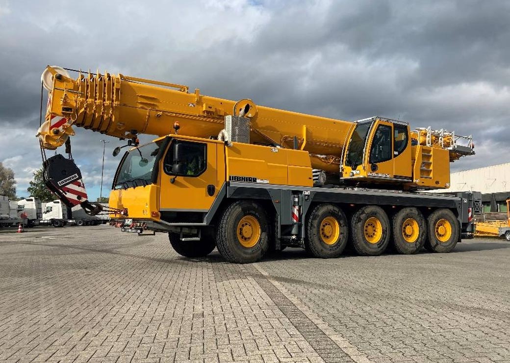 جرثقیل موبایل Liebherr LTM 1100-5.2