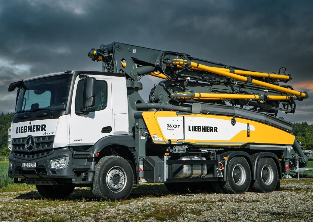 پمپ بتن دکل‌دار Liebherr 36 M5 XXT