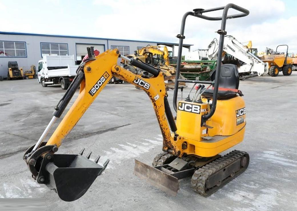 مینی بیل JCB 8008