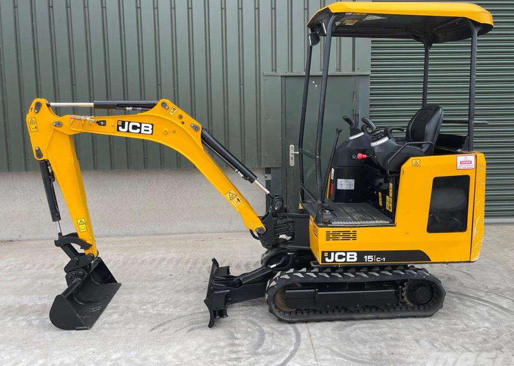 مینی بیل JCB 15C