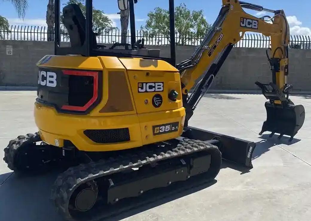 مینی بیل JCB 35Z-1