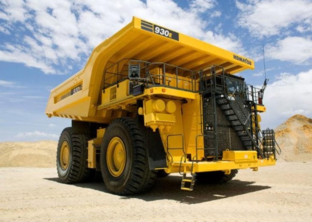 کامیون معدن Komatsu 930E