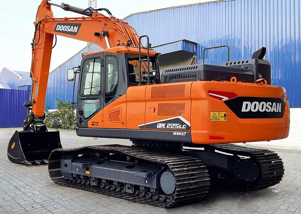 بیل مکانیکی Doosan DX225LC