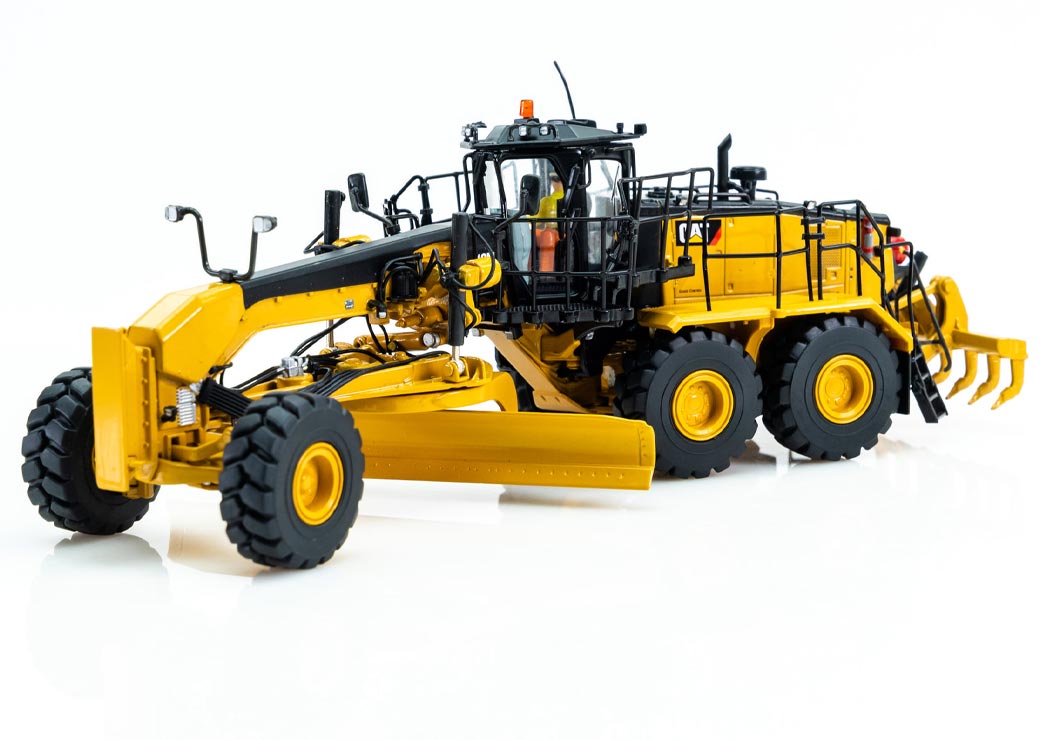 گریدر Caterpillar 18M3