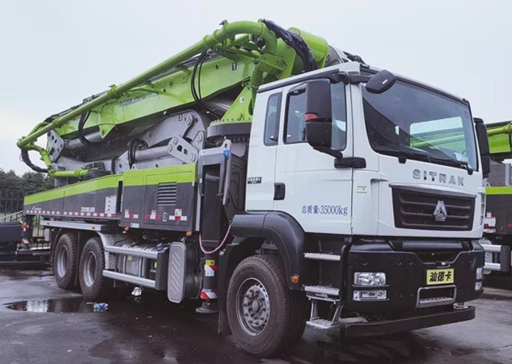 پمپ بتن دکل‌دار Zoomlion 47X-5RZ