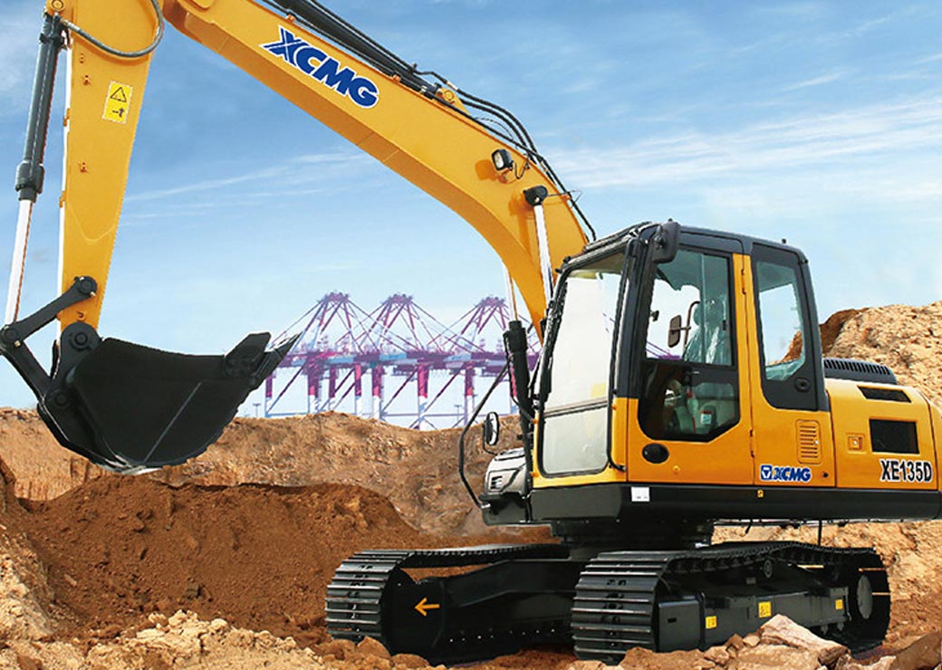 بیل مکانیکی XCMG XE135D